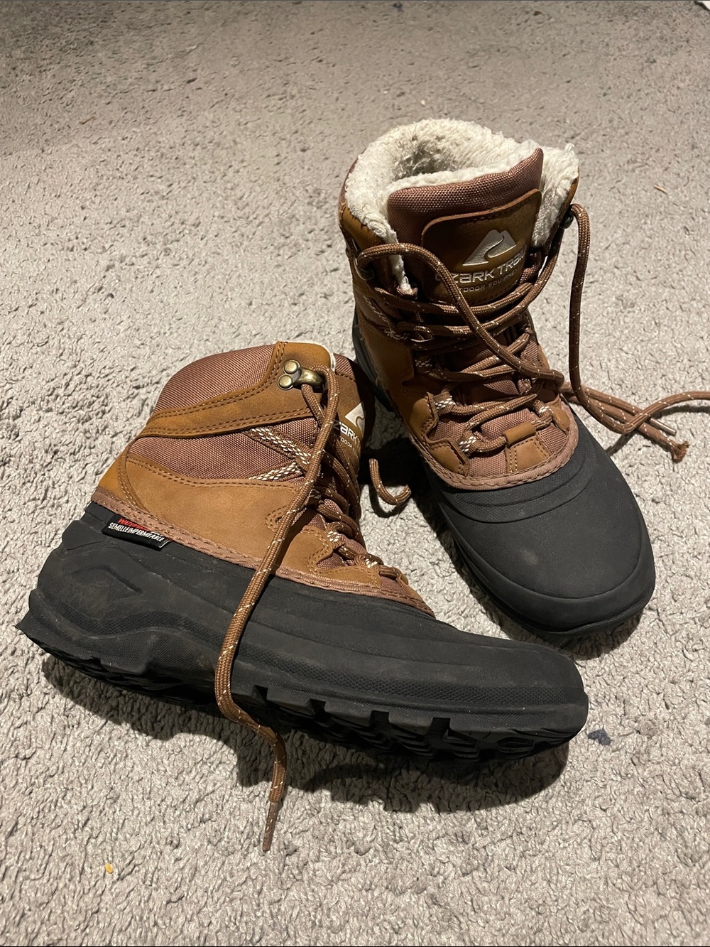 Ozark Trail Brown and Black Winter Snow Boots with Plush Lining